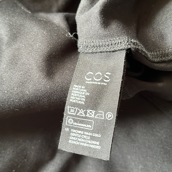 COS Black Peplum Mini Skirt - Picture 6 of 7